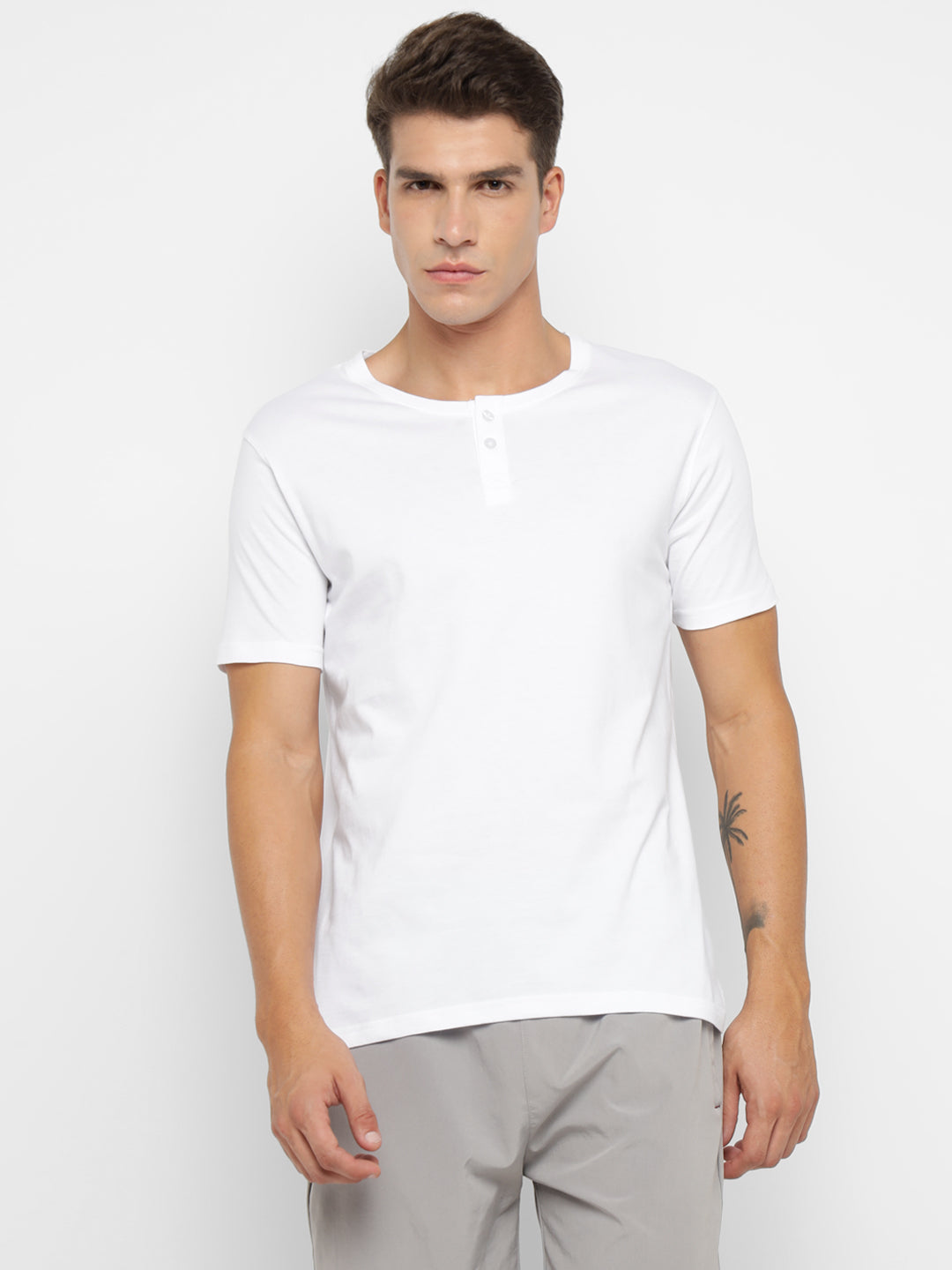 Ap'pulse Men's Short Sleeve Henley Tshirt