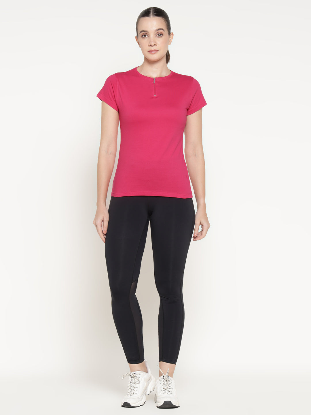 Ap'pulse Women's Short Sleeve Round Neck Zipper Tshirt