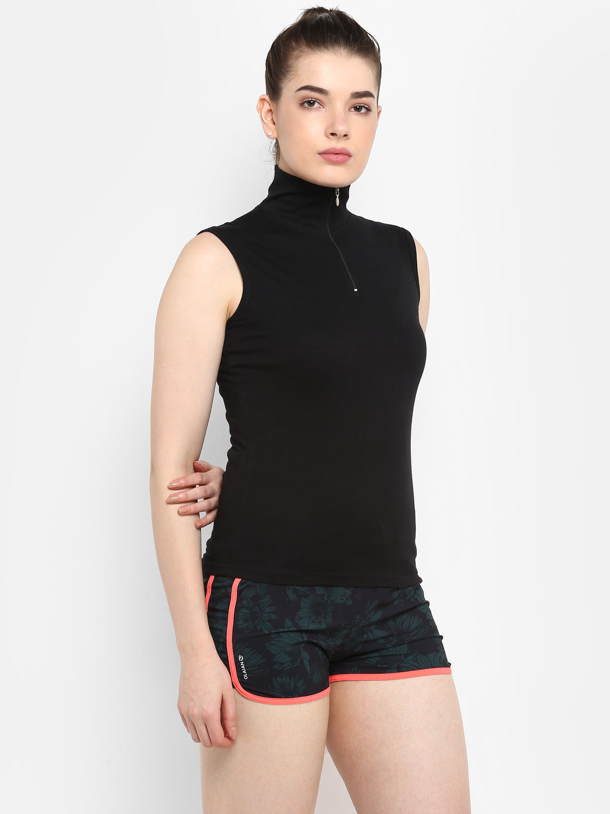 Ap'pulse Women's Sleeveless 1/4 Zip Hi Neck Tshirt